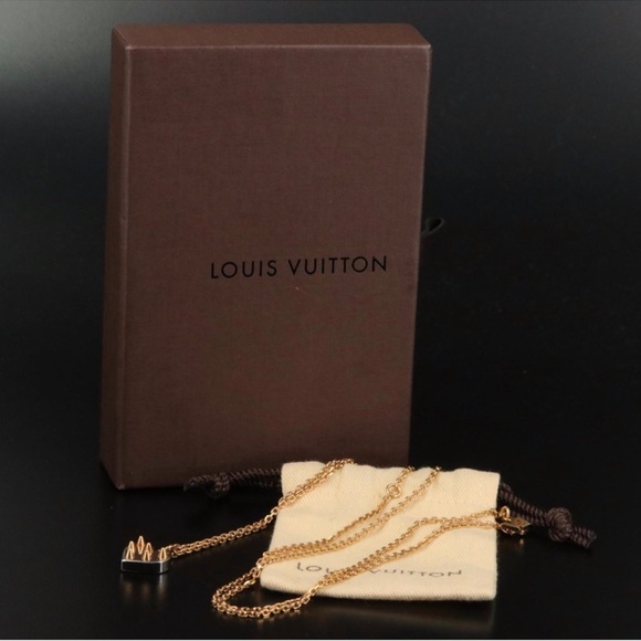Louis Vuitton two tone spiked heart necklace EUC - Picture 2 of 9